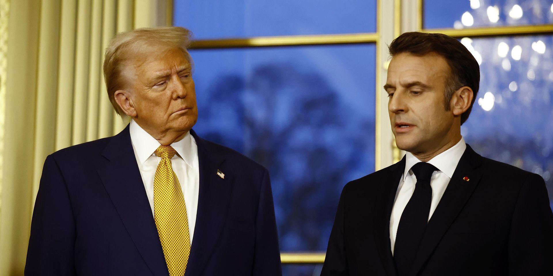 Избранный президент США Дональд Трамп принимает участие во встрече с президентом Франции Эммануэлем Макроном в Елисейском дворце в Париже 7 декабря 2024 года - ИноСМИ, 1920, 23.05.2025
