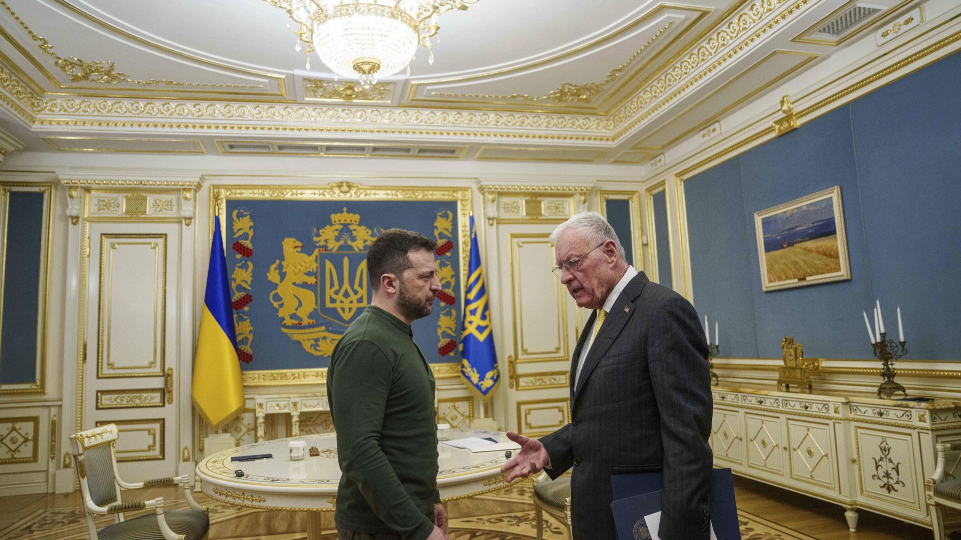 Специальный посланник США по России и Украине Кит Келлог и Владимир Зеленский во время встречи в Киеве 20 февраля 2025 года - ИноСМИ, 1920, 21.02.2025