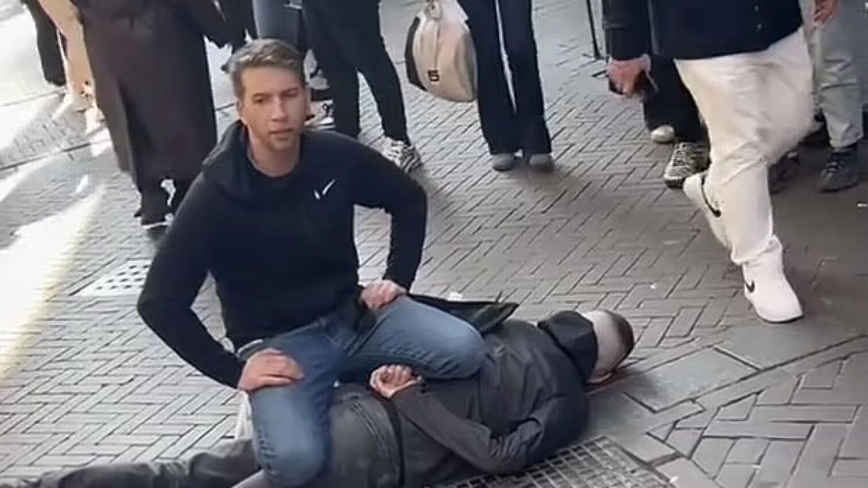 Задержание украинца, напавшего на прохожих в Амстердаме