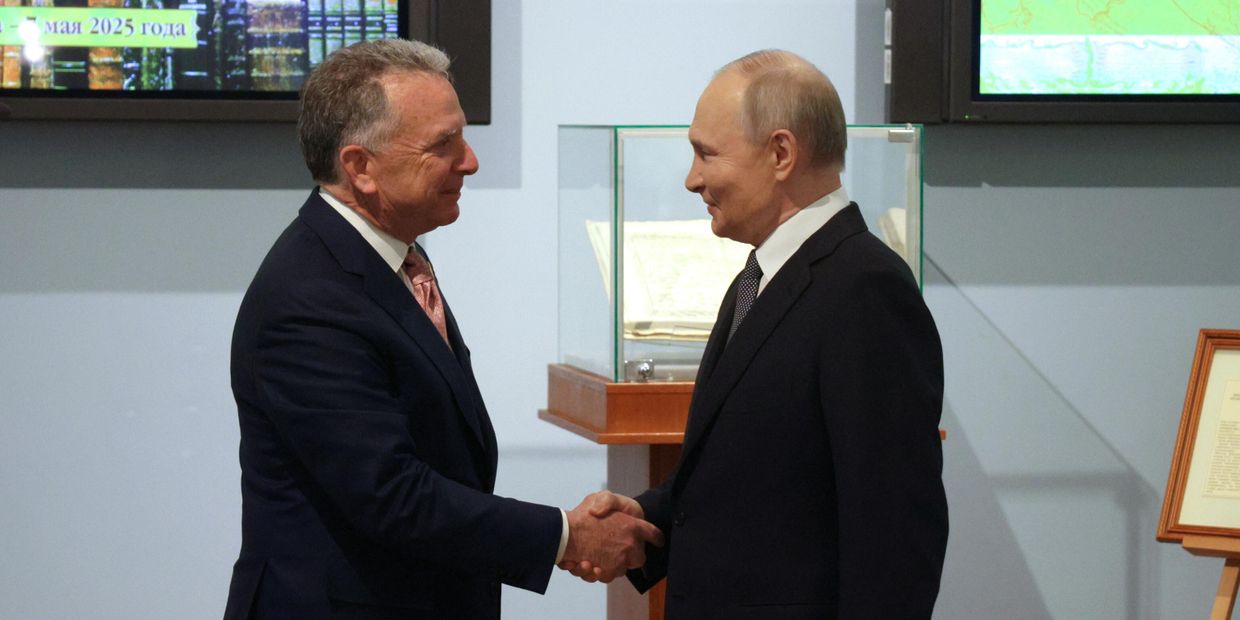 Президент Владимир Путин встретился со спецпосланником президента США Стивеном Уиткоффом