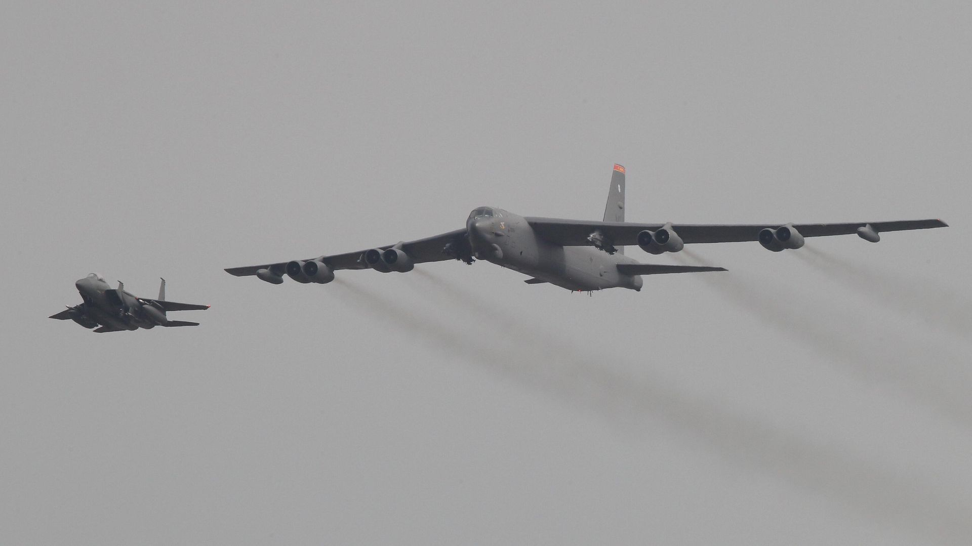 Американский бомбардировщик B-52 пролетел над Южной Кореей в знак демонстрации силы - ИноСМИ, 1920, 30.03.2026