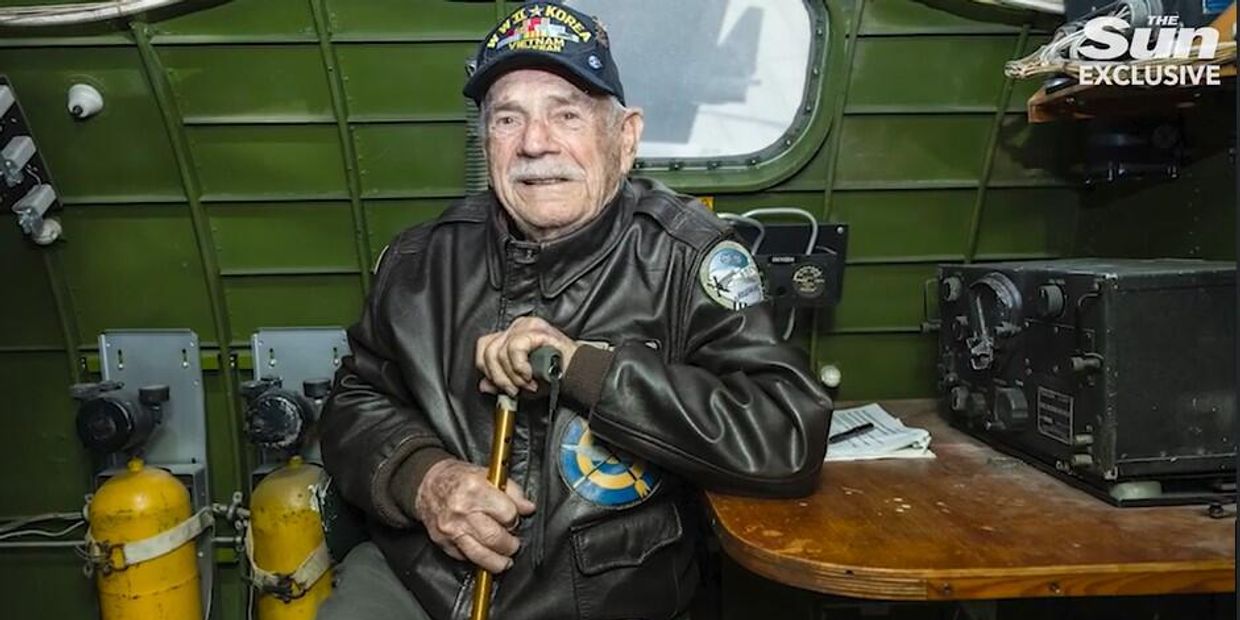 100-летний ветеран Второй мировой войны, американец Джо Питерберс: Я сражался за русских... Я бы сделал все это снова