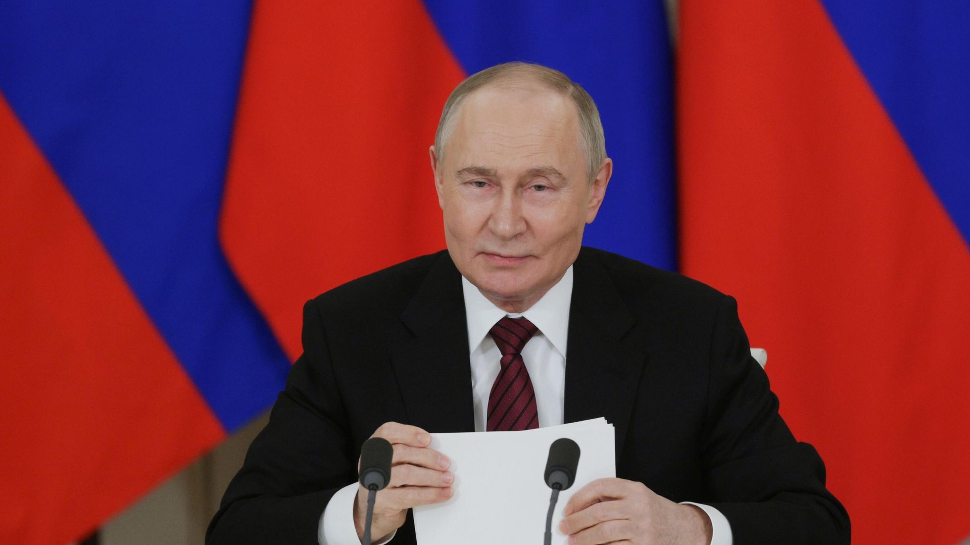 Президент РФ Владимир Путин во время обращения к представителям российских и зарубежных СМИ - ИноСМИ, 1920, 30.05.2025