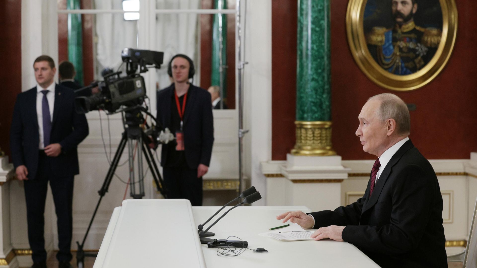 Владимир Путин обращается к представителям российских и зарубежных СМИ - ИноСМИ, 1920, 11.05.2025