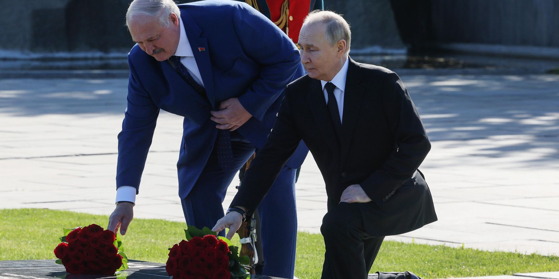 Президенты РФ и Белоруссии Владимир Путин и Александр Лукашенко посетили мемориальный комплекс Героям Сталинградской битвы. 29 апреля 2025 года - ИноСМИ, 1920, 13.05.2025