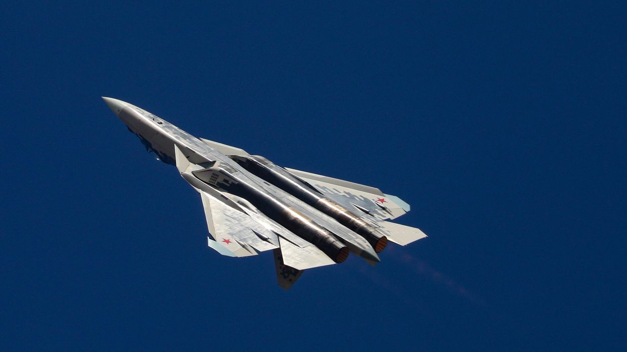 Российский истребитель Су-57 на XV международной выставке авиакосмической техники Aero India 2025