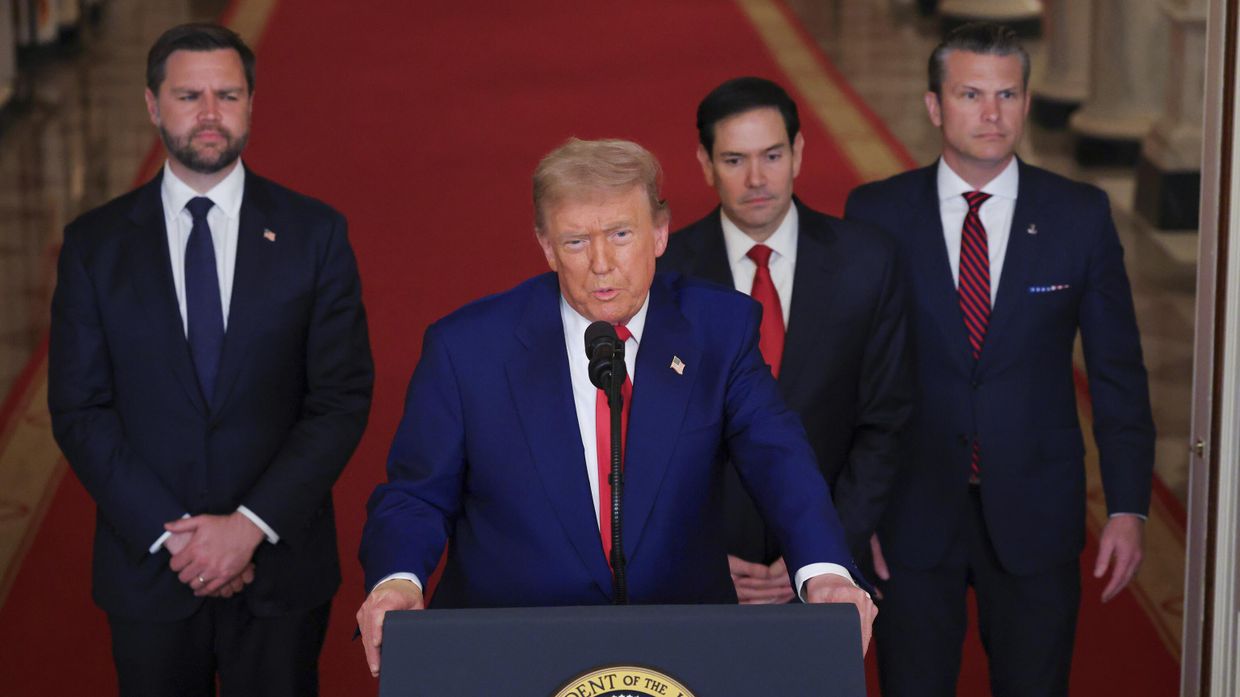 Президент США Дональд Трамп Президент США Дональд Трамп