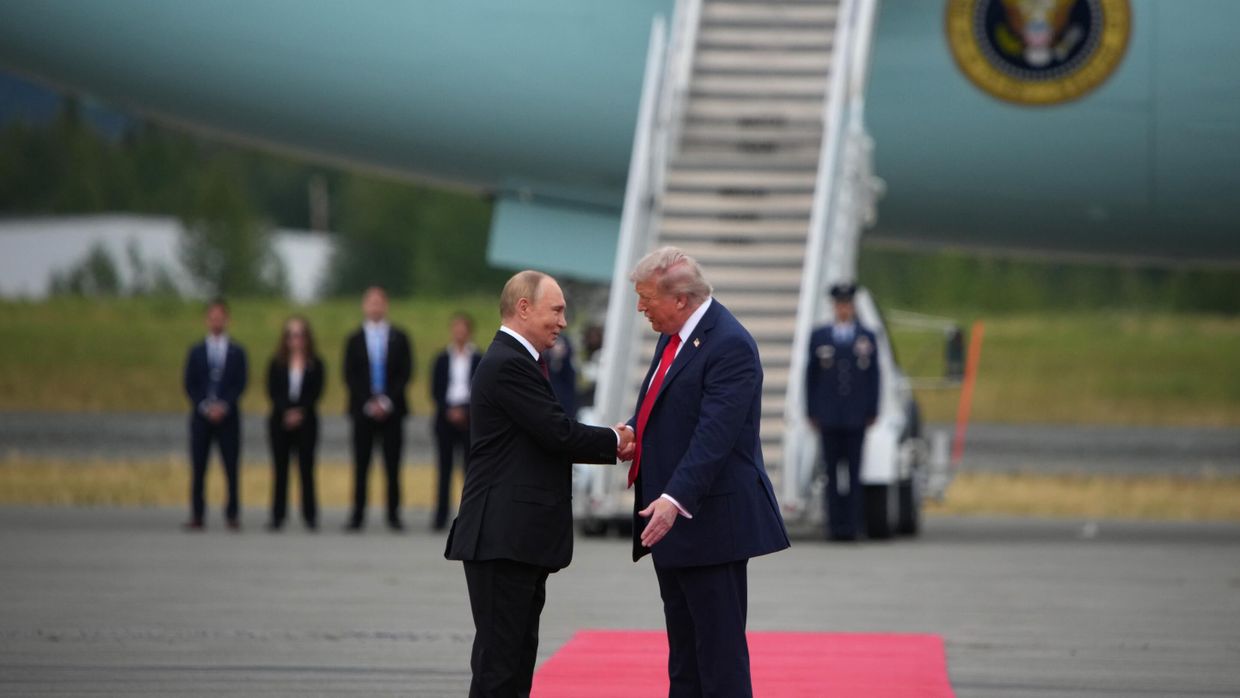 Встреча Трампа и Путина на Аляске