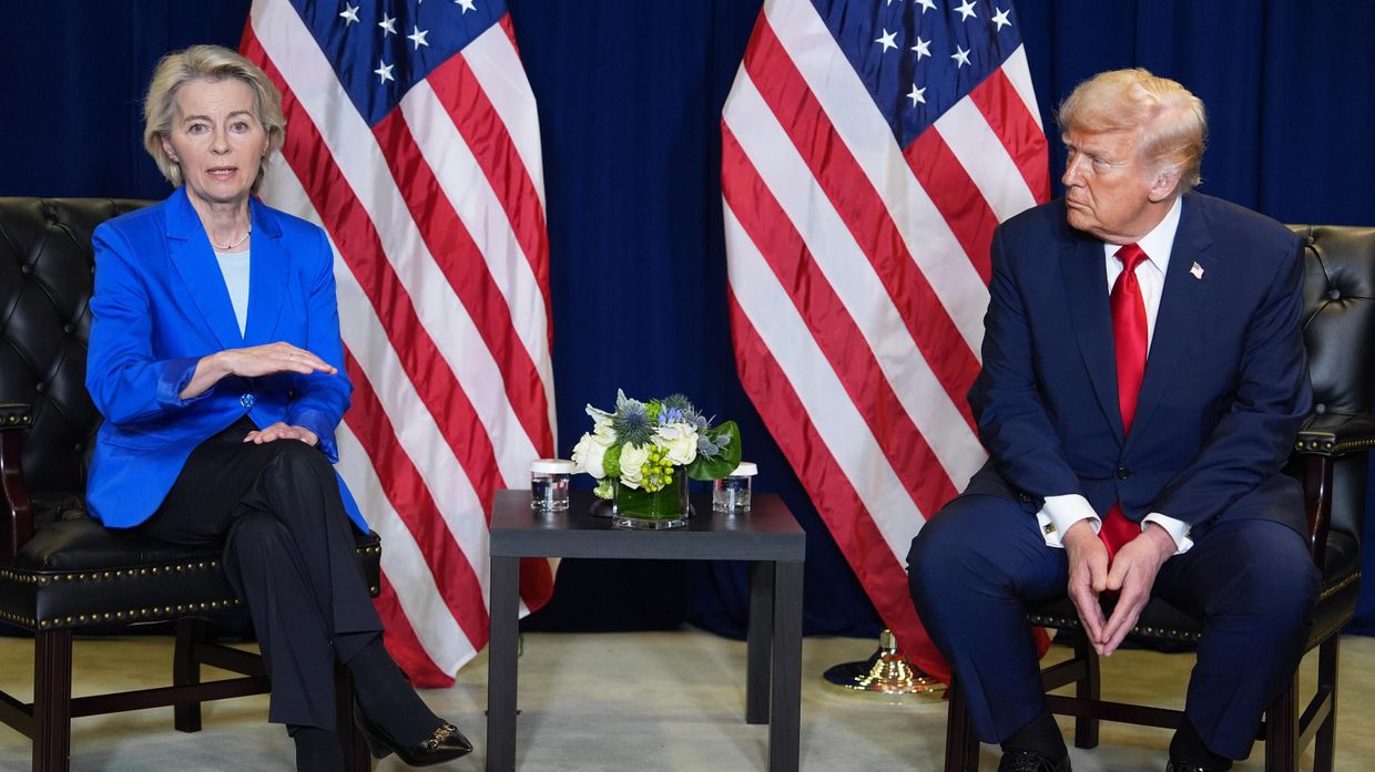 Президент Дональд Трамп встречается с председателем Европейской комиссии Урсулой фон дер Ляйен  