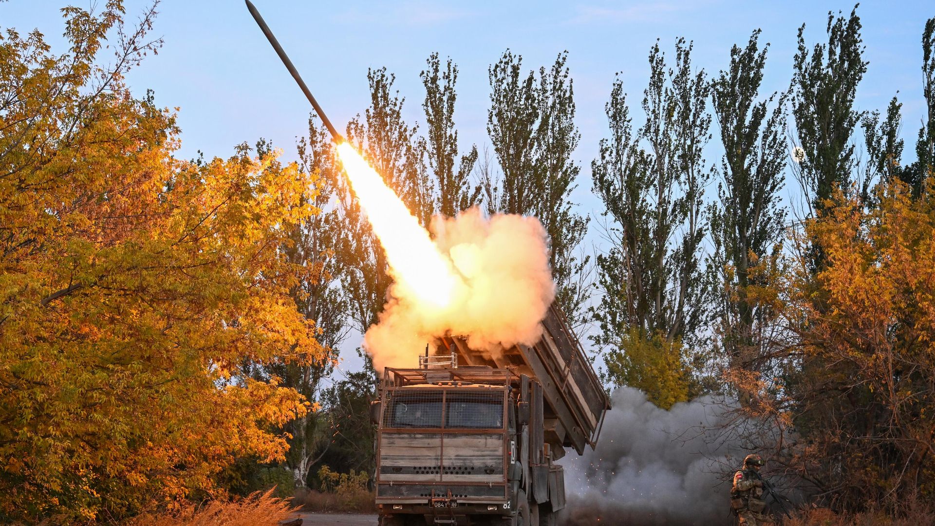 Боевая работа системы дистанционного минирования Земледелие группировки войск Центр - ИноСМИ, 1920, 10.11.2025