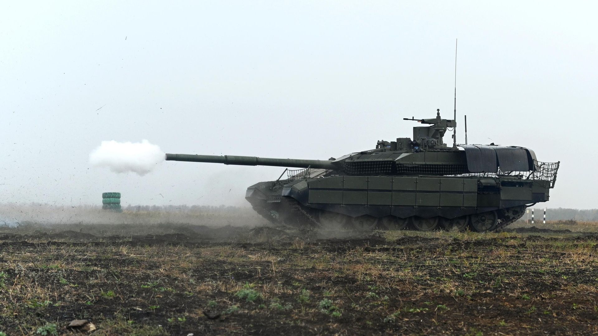 Танк Т-90М Прорыв во время динамического показа в рамках военно-патриотической акции СВОи приходят на помощь в Ростовской области - ИноСМИ, 1920, 20.09.2026