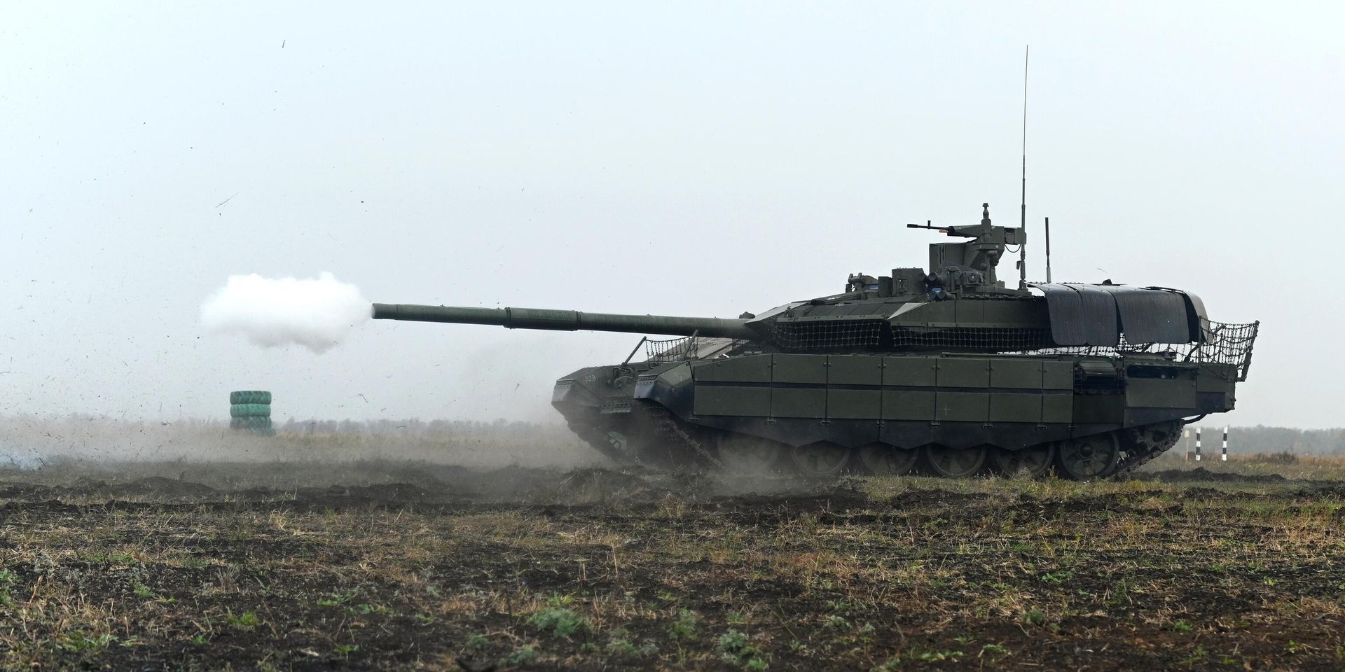 Танк Т-90М Прорыв во время динамического показа в рамках военно-патриотической акции СВОи приходят на помощь в Ростовской области - ИноСМИ, 1920, 24.09.2026