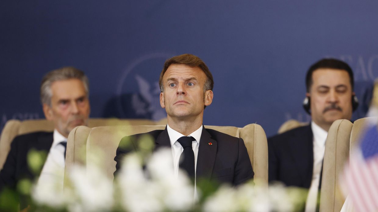 Президент Франции Эммануэль Макрон на саммите в Шарм-эль-Шейхе, Египет, 13 октября 2025 года