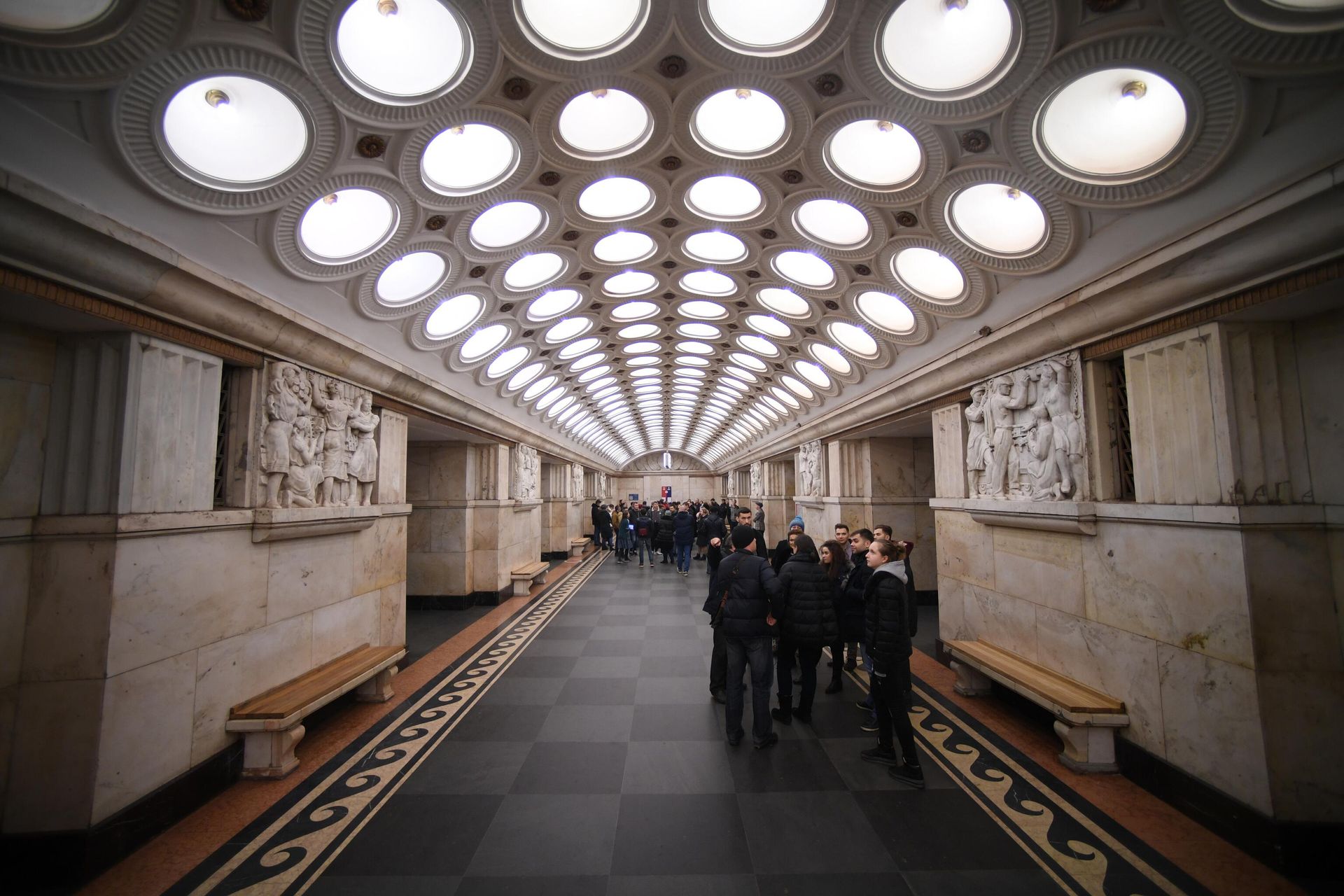 Станция Электрозаводская в Москве - ИноСМИ, 1920, 21.10.2025