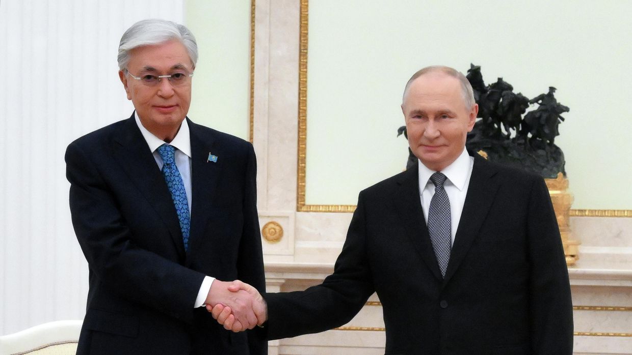 Президент Владимир Путин провел переговоры с президентом Казахстана Касым-Жомартом Токаевым