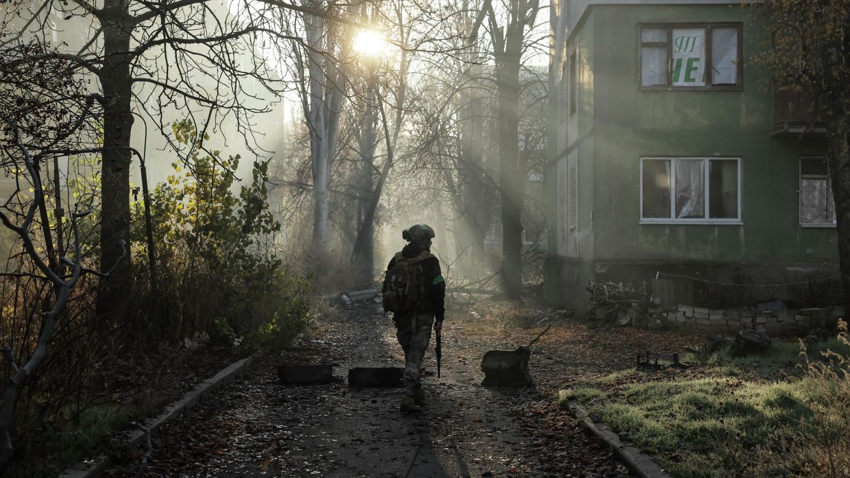 Украинский солдат на востоке Украины Украинский солдат на востоке Украины