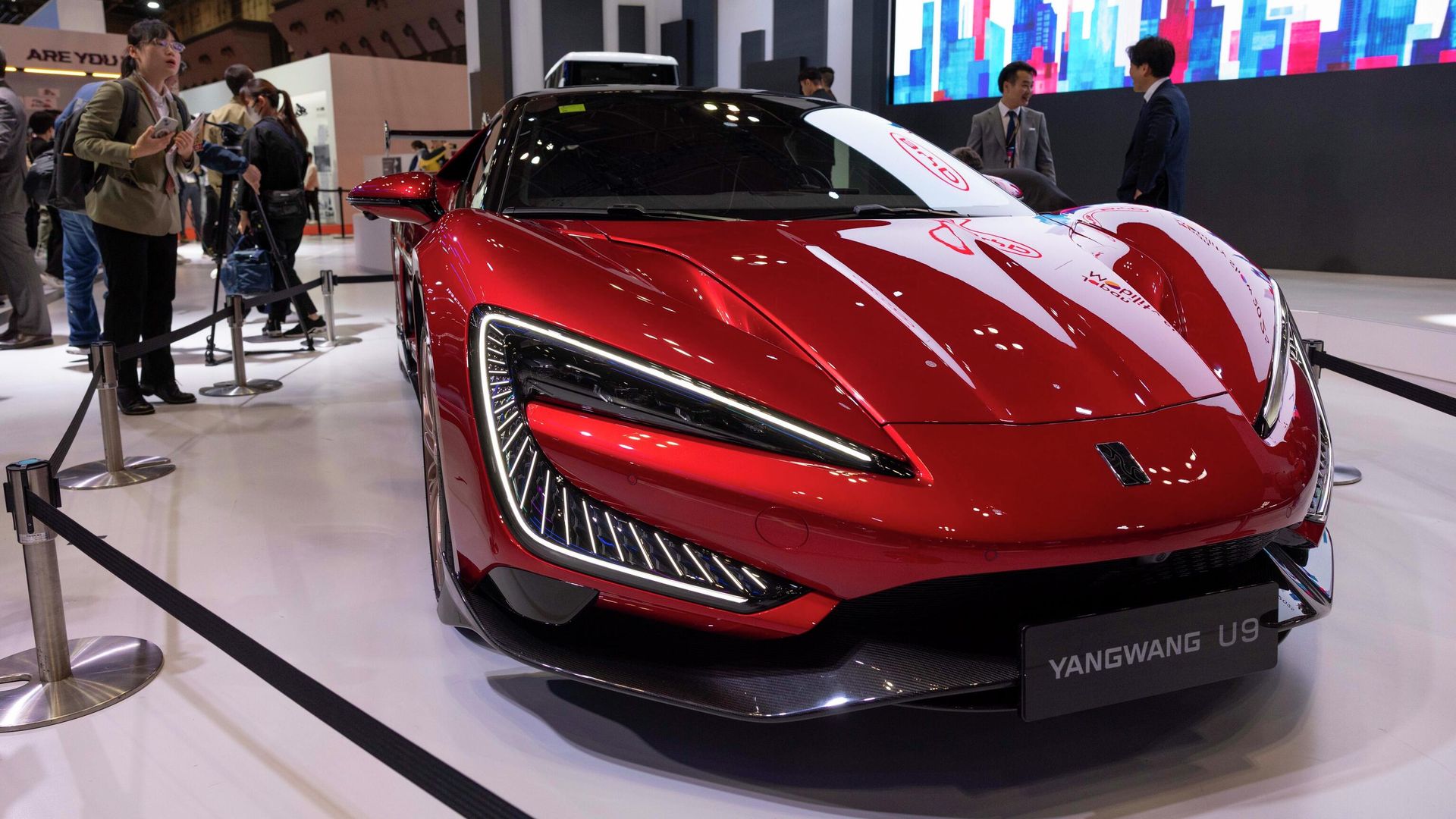 Спортивный автомобиль BYD Yangwang U9 - ИноСМИ, 1920, 28.11.2025