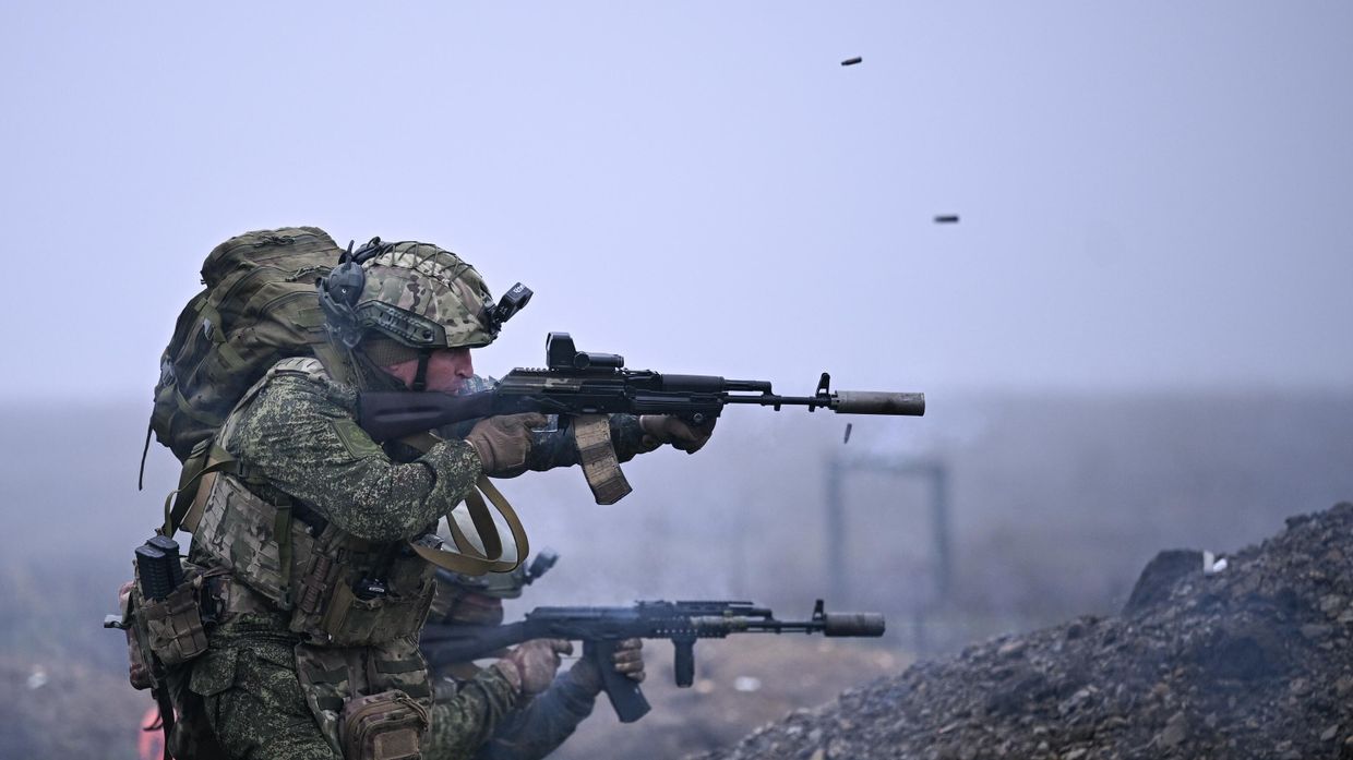 Отработка боевого слаживания военнослужащими 114-й отдельной гвардейской мотострелковой бригады группировки Центр Отработка боевого слаживания военнослужащими 114-й отдельной гвардейской мотострелковой бригады группировки Центр