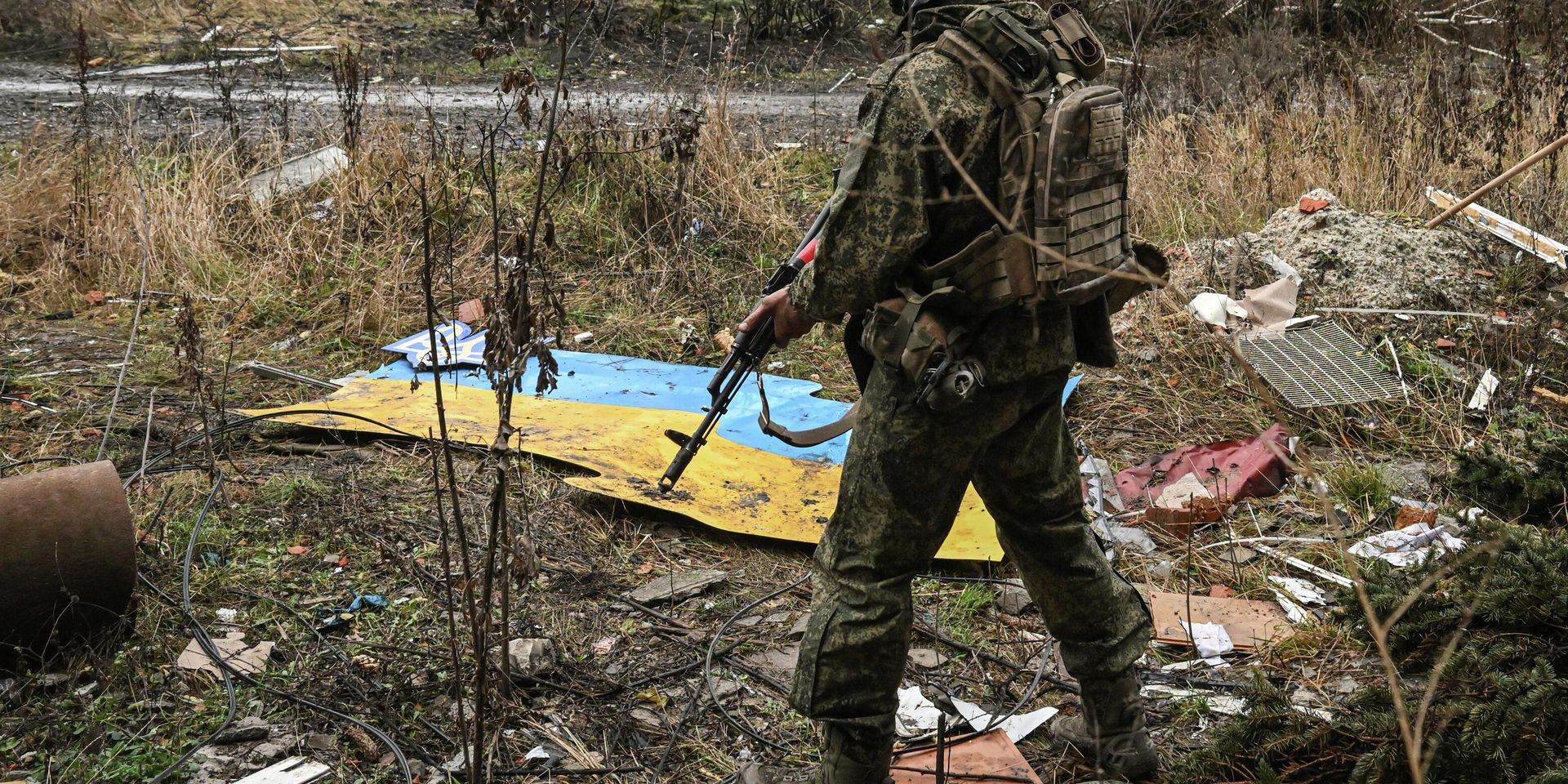 Военнослужащий группировки войск Центр в Красноармейске в ДНР - ИноСМИ, 1920, 01.08.2026