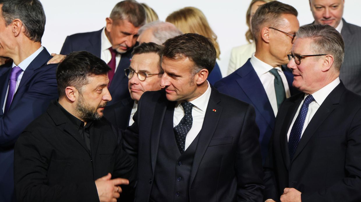 Владимир Зеленский, президент Франции Эммануэль Макрон и премьер-министр Великобритании Кир Стармер в Мюнхене, Германия