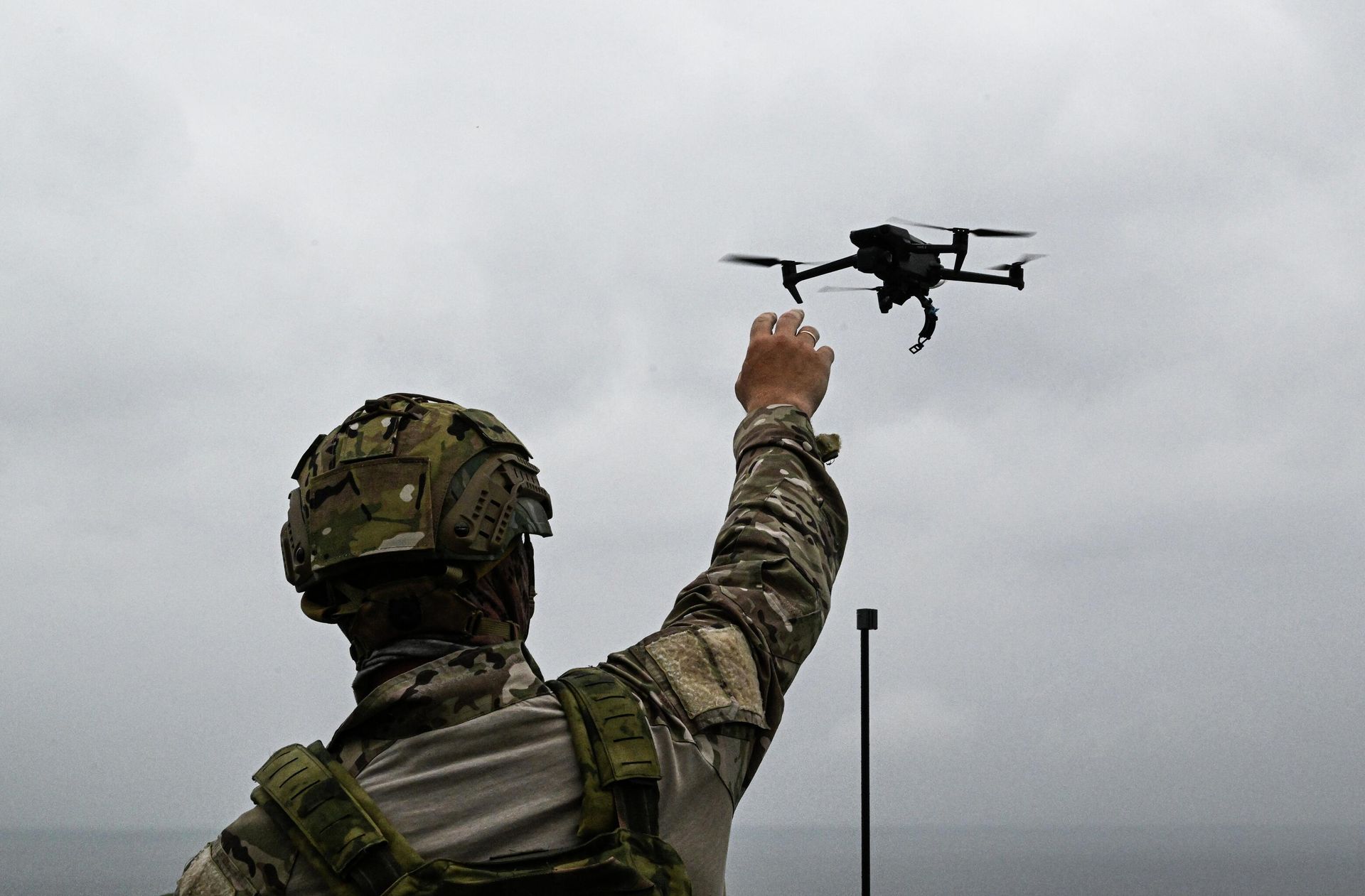 На занятиях по управлению FPV-дронами на военном полигоне Бамбурово - ИноСМИ, 1920, 06.05.2026
