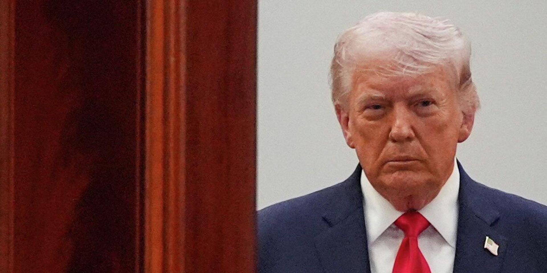 Дональд Трамп перед своим обращением к нации по поводу ситуации вокруг Ирана. 1 апреля 2026 г. - ИноСМИ, 1920, 11.04.2026
