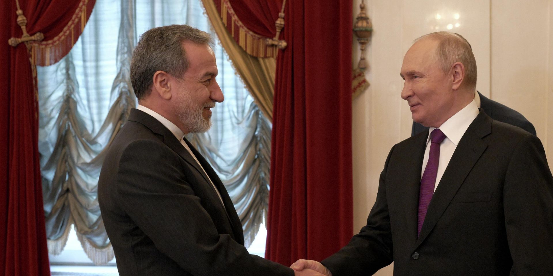 Встреча президента РФ Владимира Путина и главы МИД Ирана Аббаса Аракчи - ИноСМИ, 1920, 30.04.2026