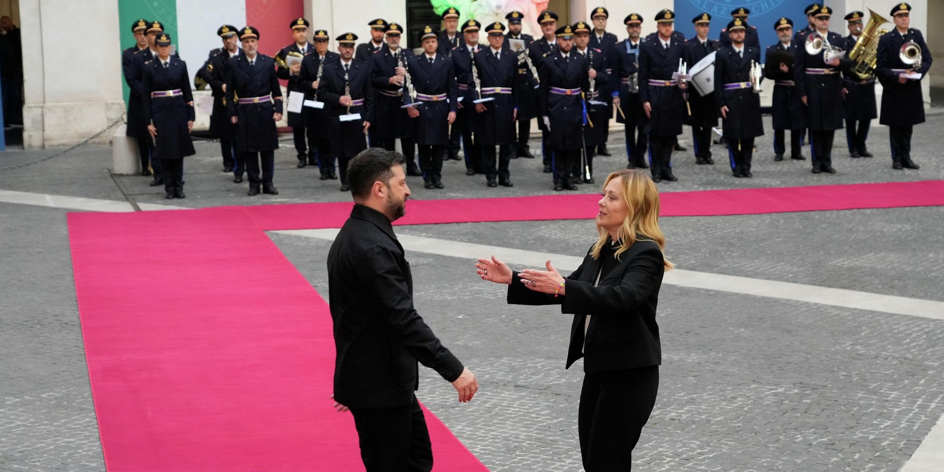 Владимир Зеленский и премьер-министр Италии Джорджия Мелони в Риме - ИноСМИ, 1920, 04.05.2026