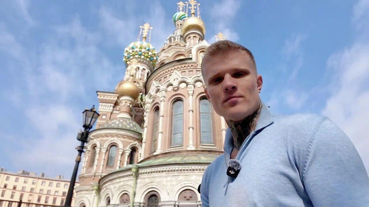 Как же плохо мы живем в США. Американец не сдержал эмоций в России