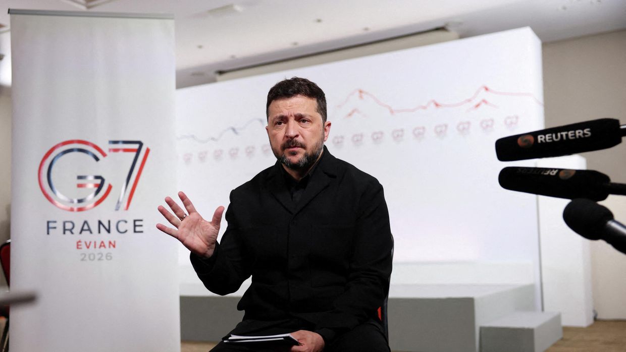 Владимир Зеленский на саммите Большой семерки, Эвиан-ле-Бен, Франция