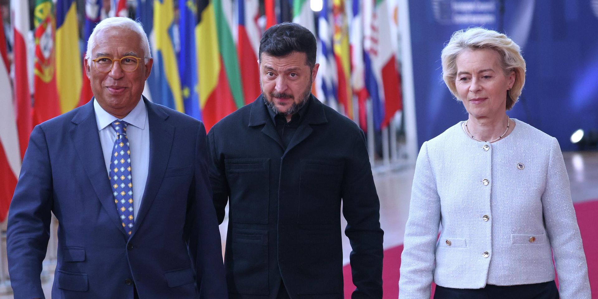Президент Европейского совета Антонио Коста, Владимир Зеленский и председатель Европейской комиссии Урсула фон дер Ляйен (слева направо) прибывают на саммит ЕС в Брюсселе - ИноСМИ, 1920, 27.07.2026