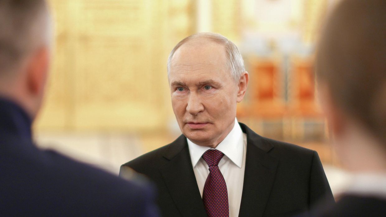 Встреча Владимира Путина с выпускниками вузов силовых ведомств