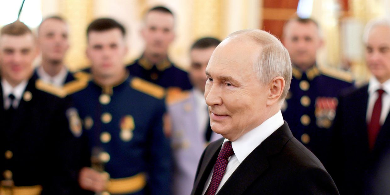 Встреча Владимира Путина с выпускниками вузов силовых ведомств