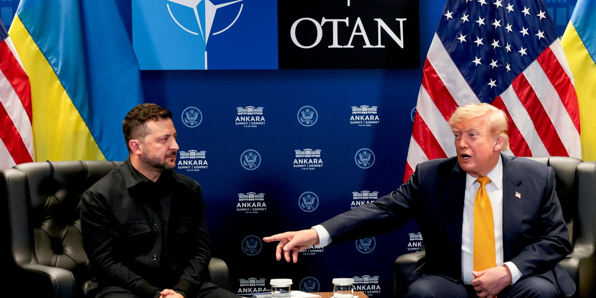 Владимир Зеленский и президент США Дональд Трамп во время встречи на полях саммита НАТО в Анкаре - ИноСМИ, 1920, 01.08.2026