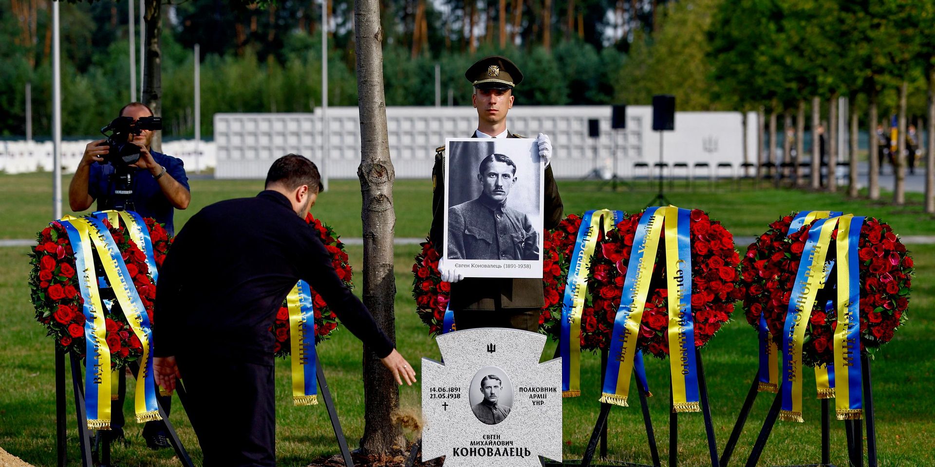Церемония перезахоронения Евгения Коновальца, одного из основателей и лидеров ОУН (запрещенная в России экстремистская организация) - ИноСМИ, 1920, 18.08.2026