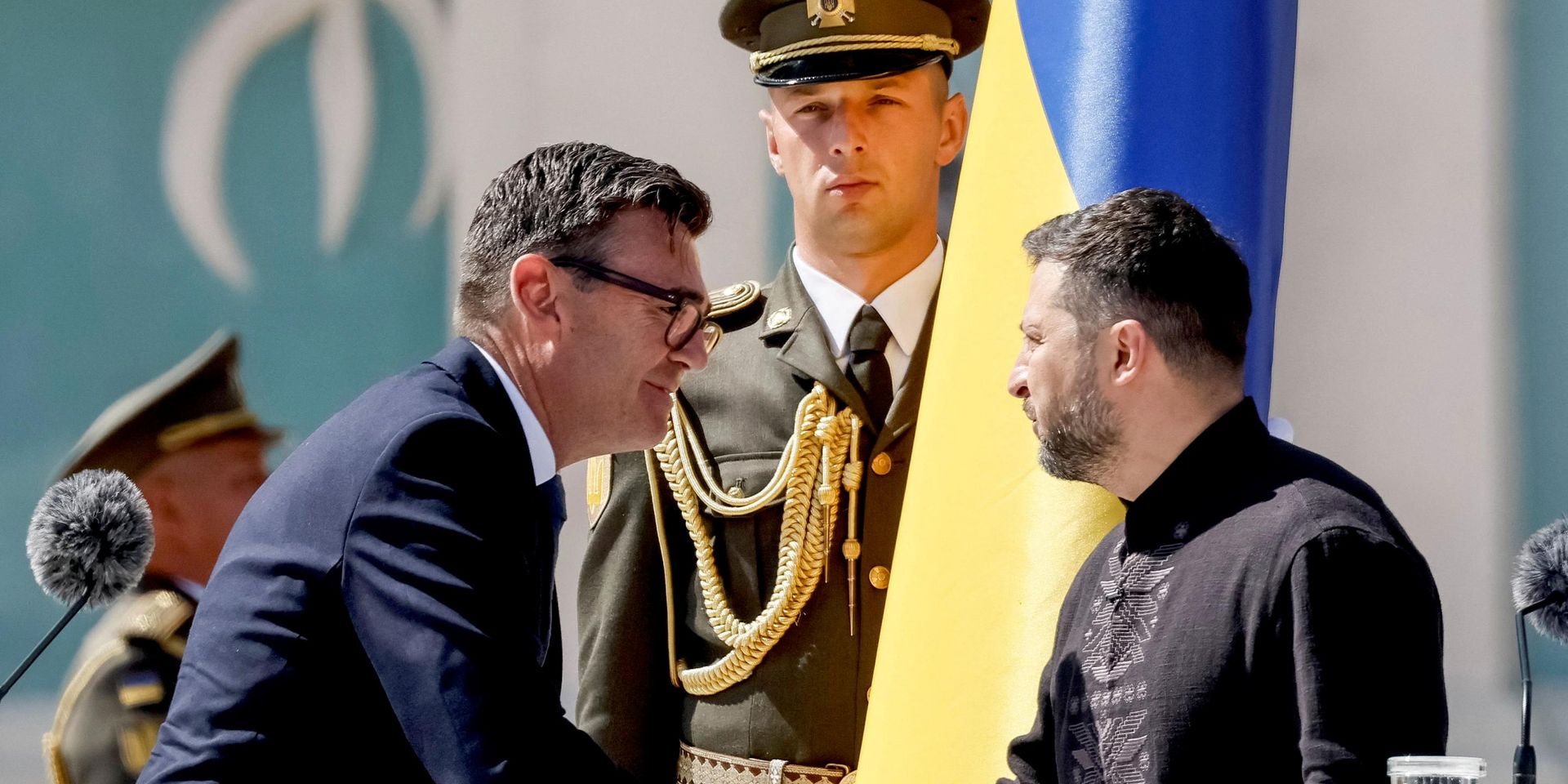 Премьер-министр Великобритании Энди Бернем и Владимир Зеленский - ИноСМИ, 1920, 28.08.2026