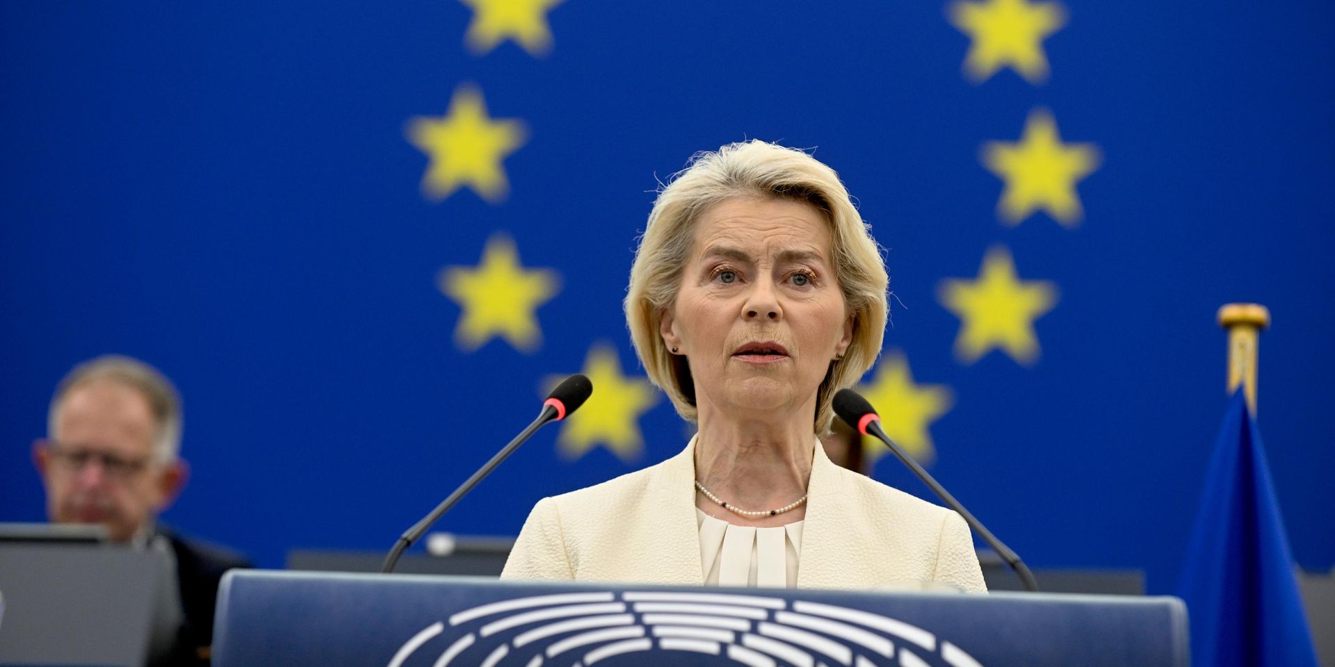 Председатель Еврокомиссии Урсула фон дер Ляйен выступает в Европарламенте в Страсбурге 16 сентября 2026 г. - ИноСМИ, 1920, 07.10.2026