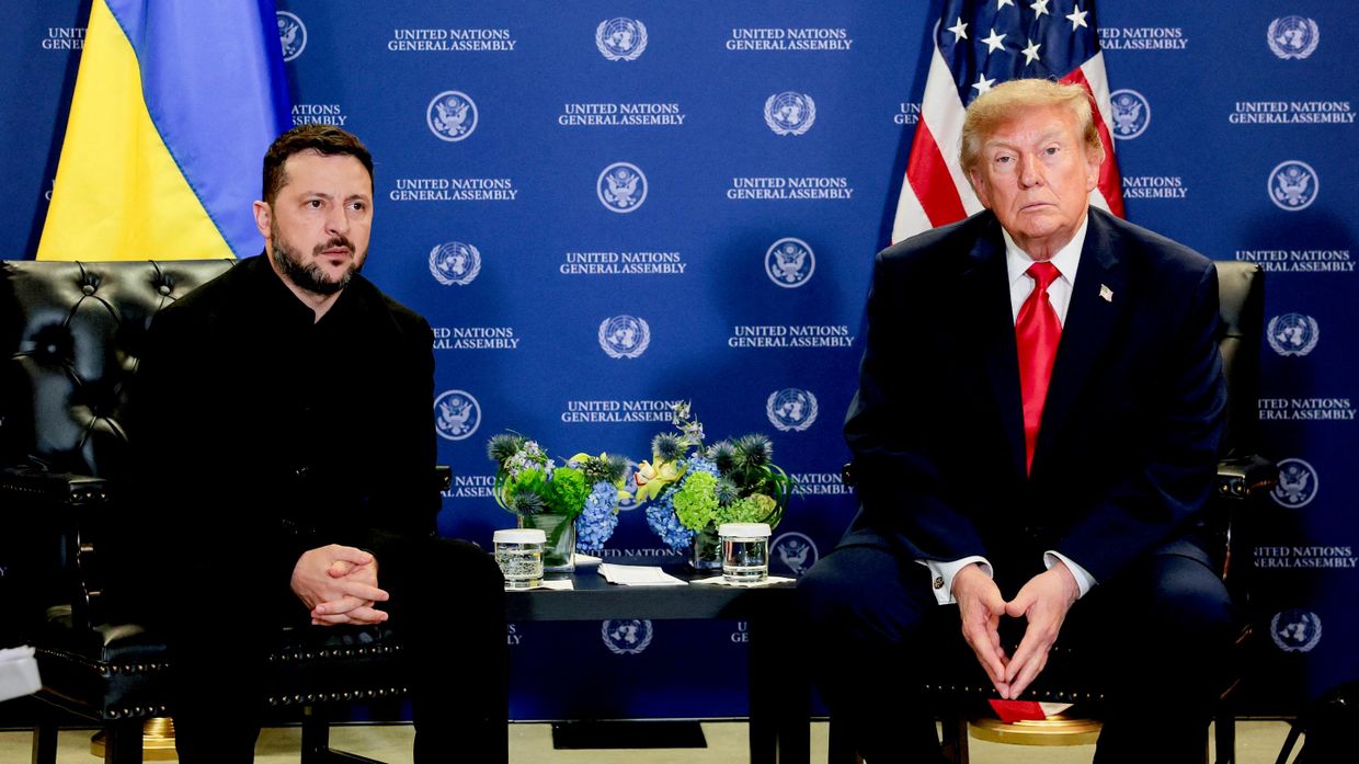 Владимир Зеленский во время встречи с президентом США Дональдом Трампом на ГА ООН