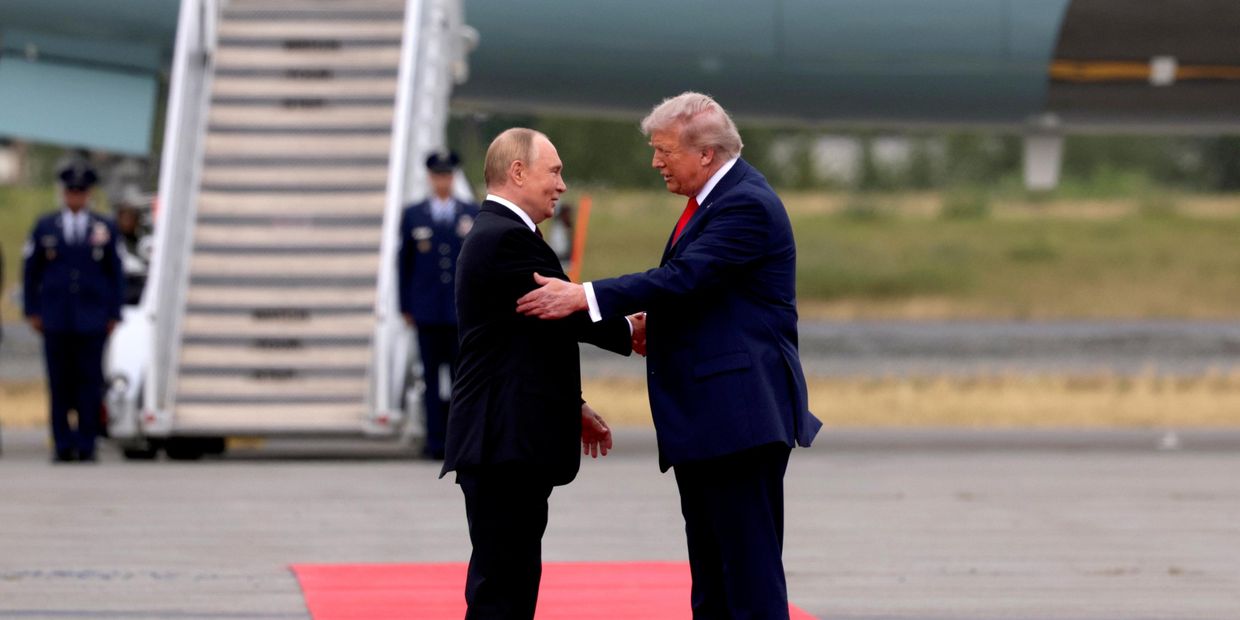 Президент РФ Владимир Путин и президент США Дональд Трамп