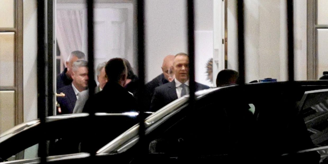 Президент Польши Кароль Навроцкий покидает здание Конституционного суда. 31 октября 2026