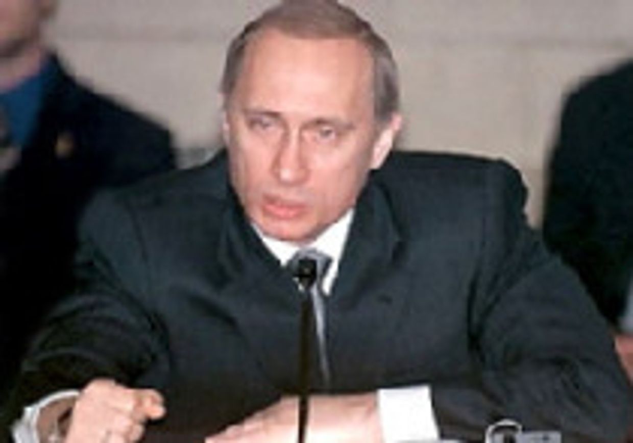 Путин присоединяется к войне Америки против терроризма picture
