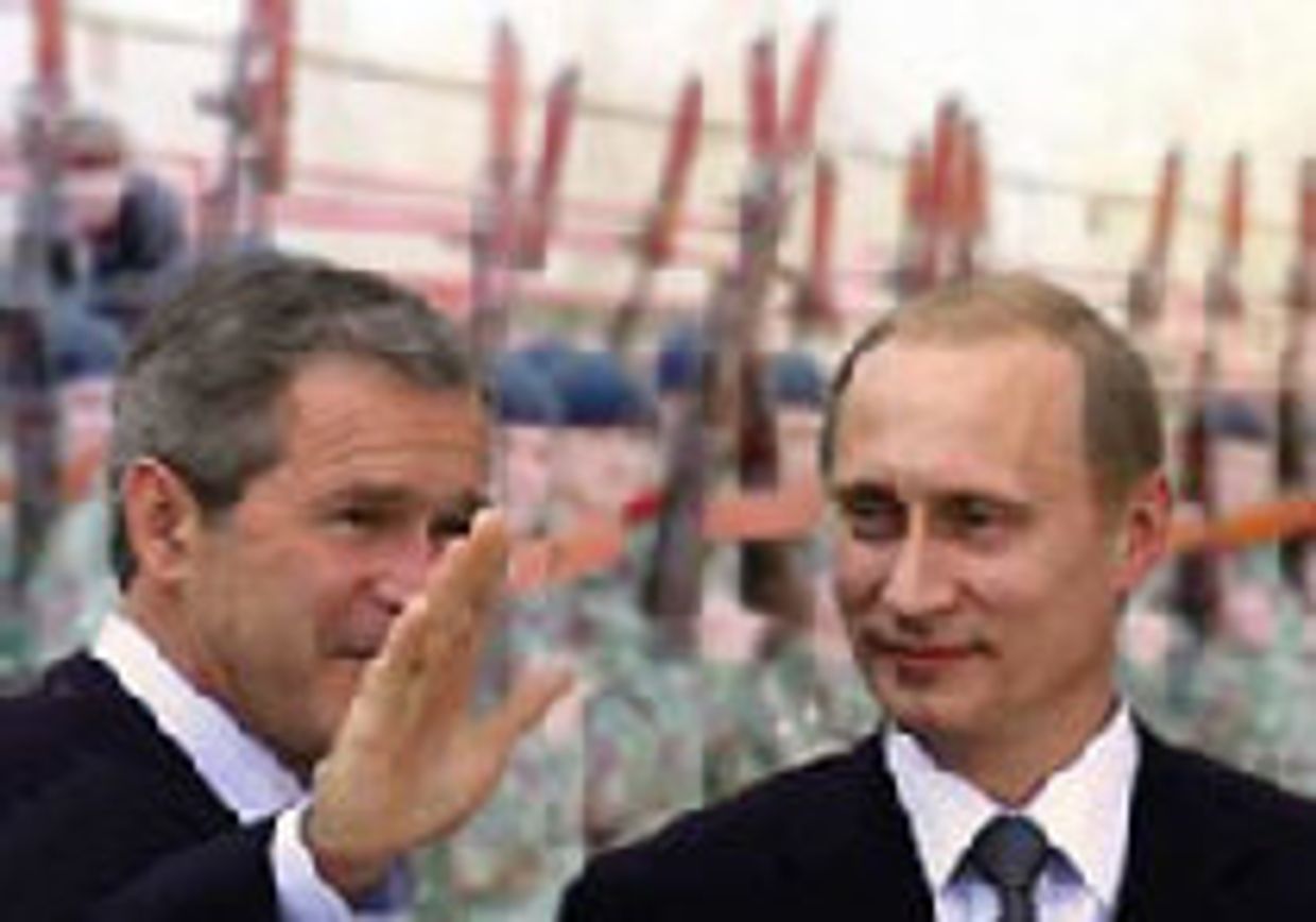 Буш-младший встает на сторону Путина в вопросе о чеченской войне picture