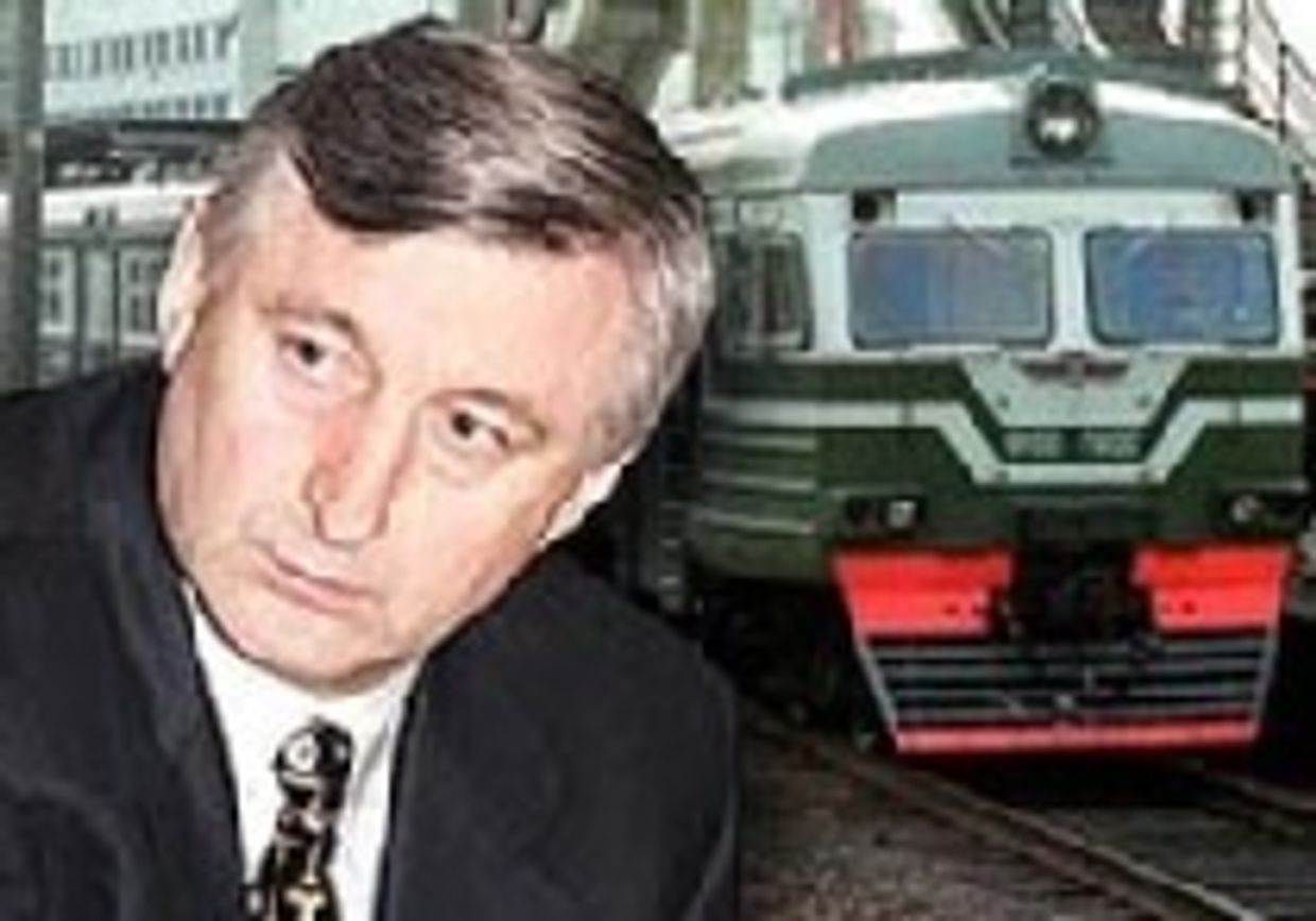 'Петербургский клан' Путина в борьбе с 'ельцинскими динозаврами' picture