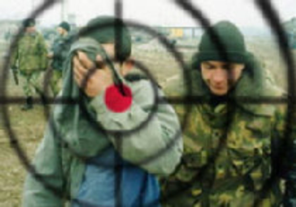 Стреляй по каждому, кто попадает в прицел picture