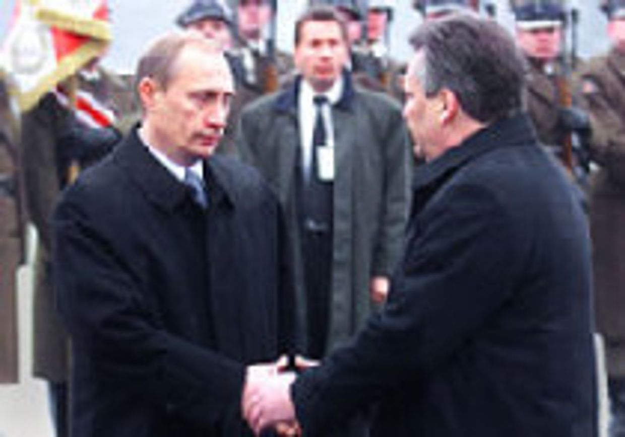 Польша и Россия начинают залечивать старые раны picture
