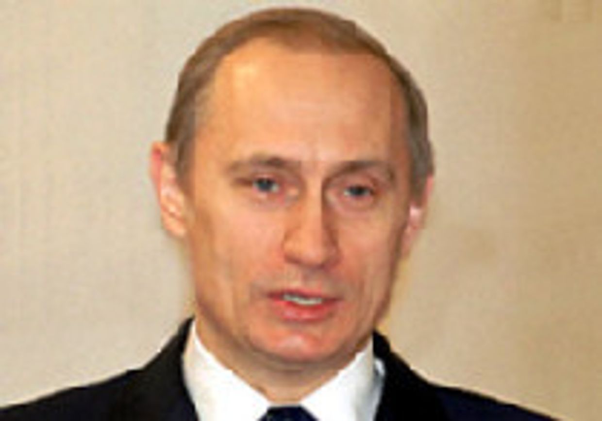 Путин пытается отвлечь внимание от настоящих проблем picture