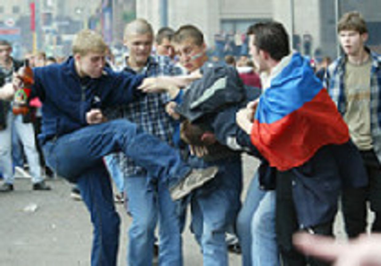 «Футбольный погром» - это крик забытой молодежи picture