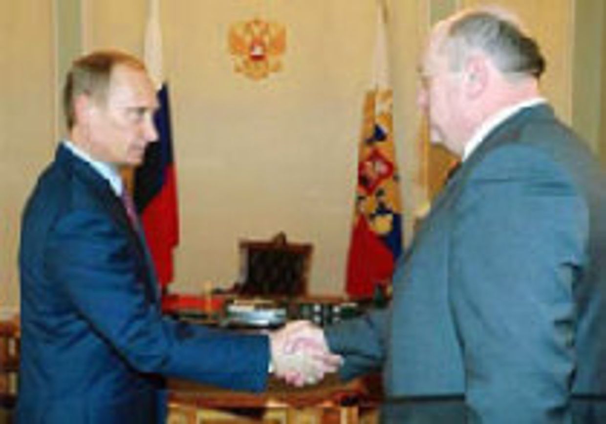 Голосовать за никому не известную личность picture