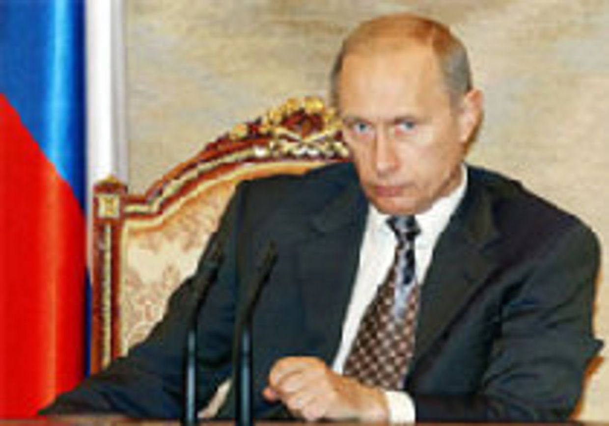 Россия: Покатились головы picture