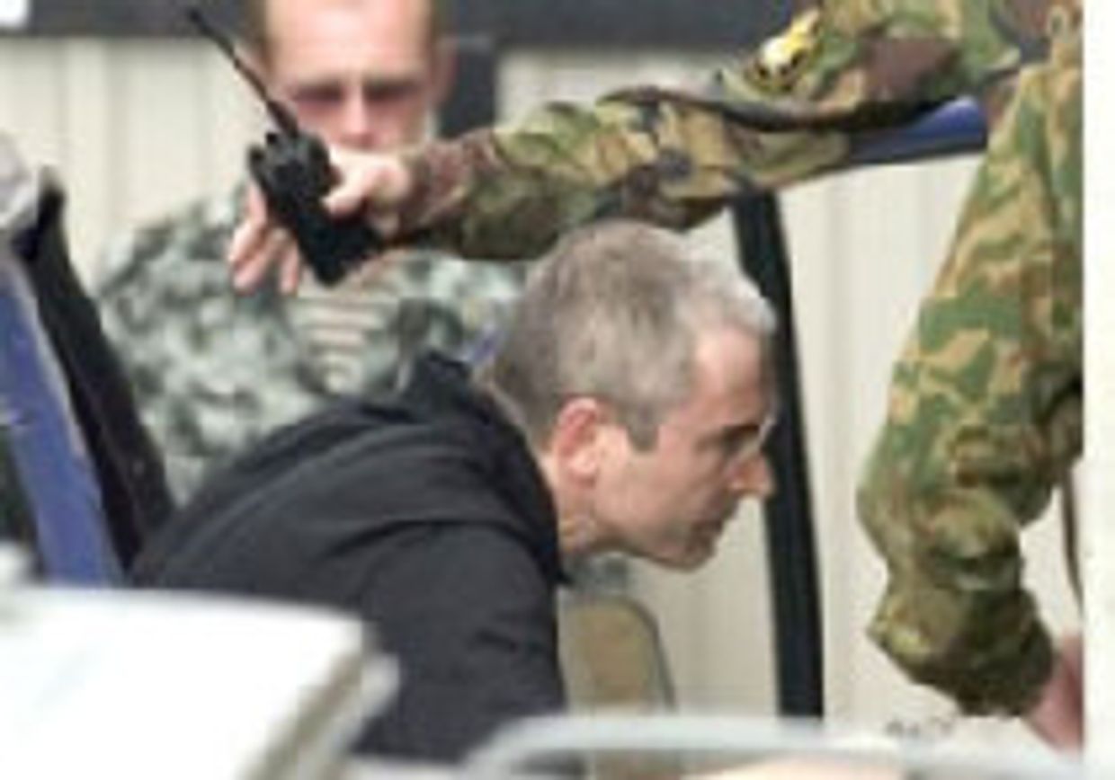 Cамоотвод судьи усиливает хаос в 'деле ЮКОСа' picture Cамоотвод судьи усиливает хаос в 'деле ЮКОСа' picture
